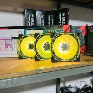 Apple MacBook Air (M2 / 8GB / 256GB SSD)